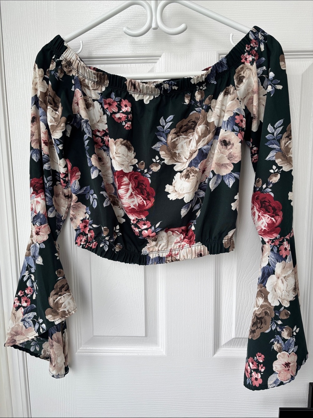 Fairycore Off-Shoulder Peasant Green Crop Top Bell Sleeves Pink & Cream Roses S
